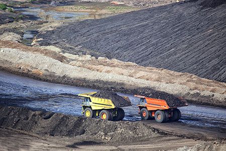 Teck and Caterpillar to advance zero-emissions mining haul trucks